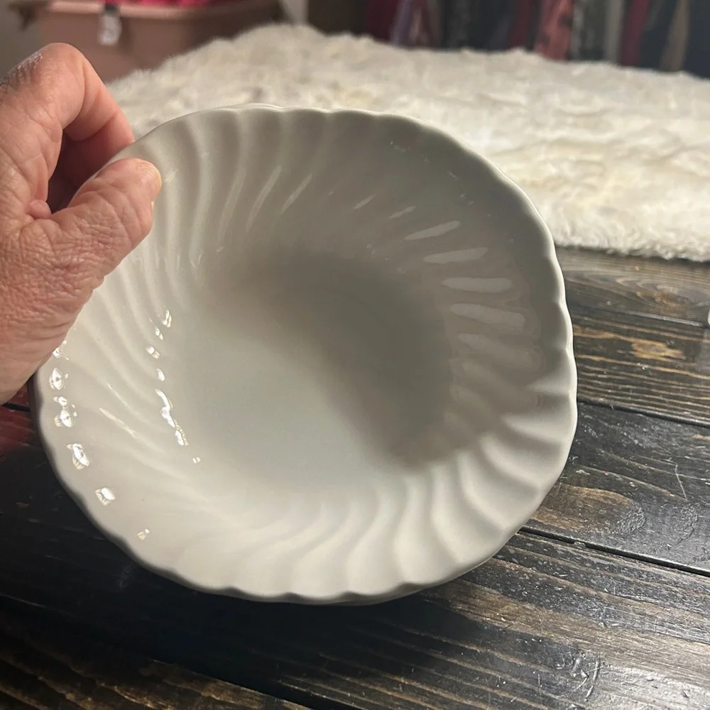 50%offW❤️  Vintage JOHNSON BROTHERS REGENCY Earthenware Ironstone Dinnerware 6pc